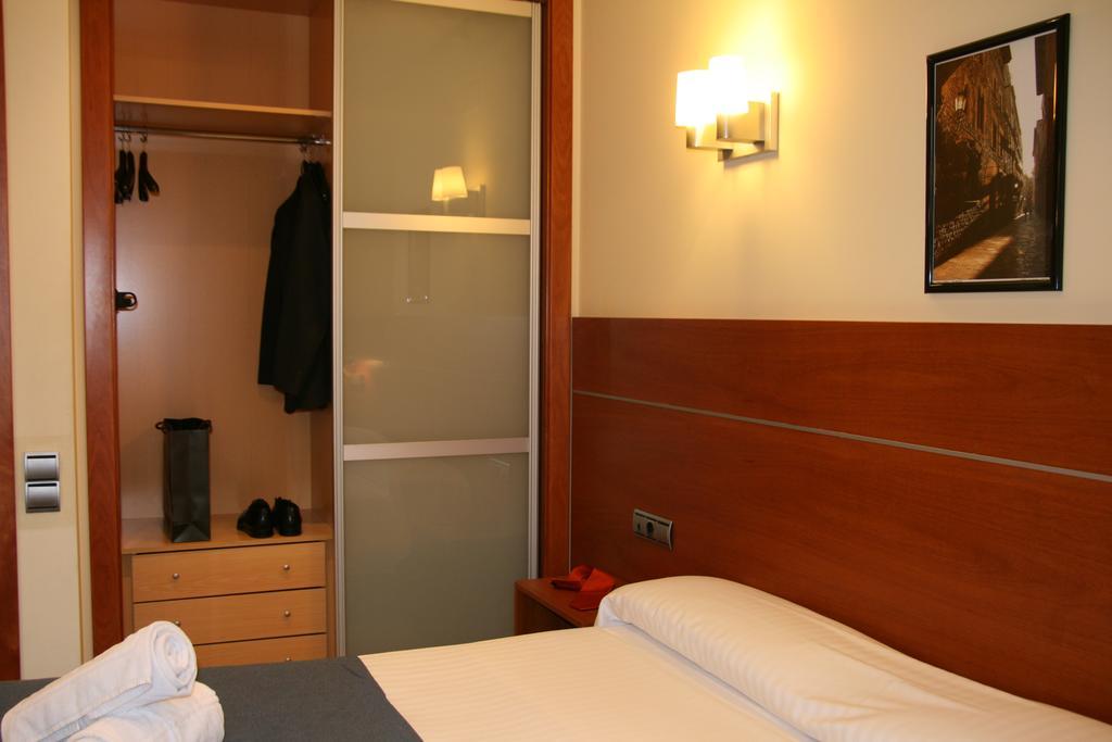 Apartaments Arago565 Barcellona Esterno foto
