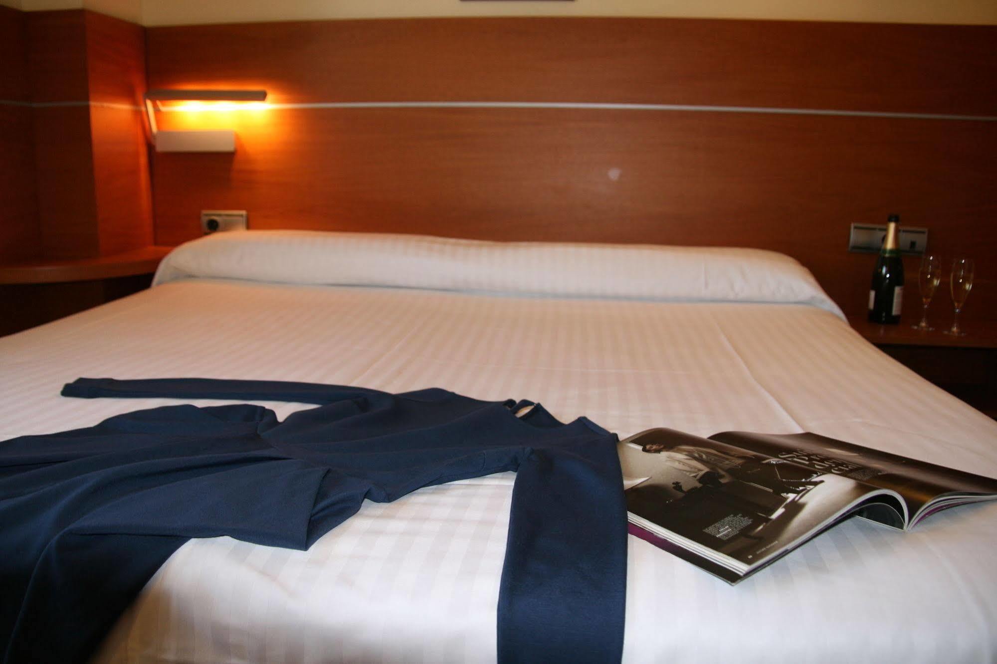 Apartaments Arago565 Barcellona Esterno foto