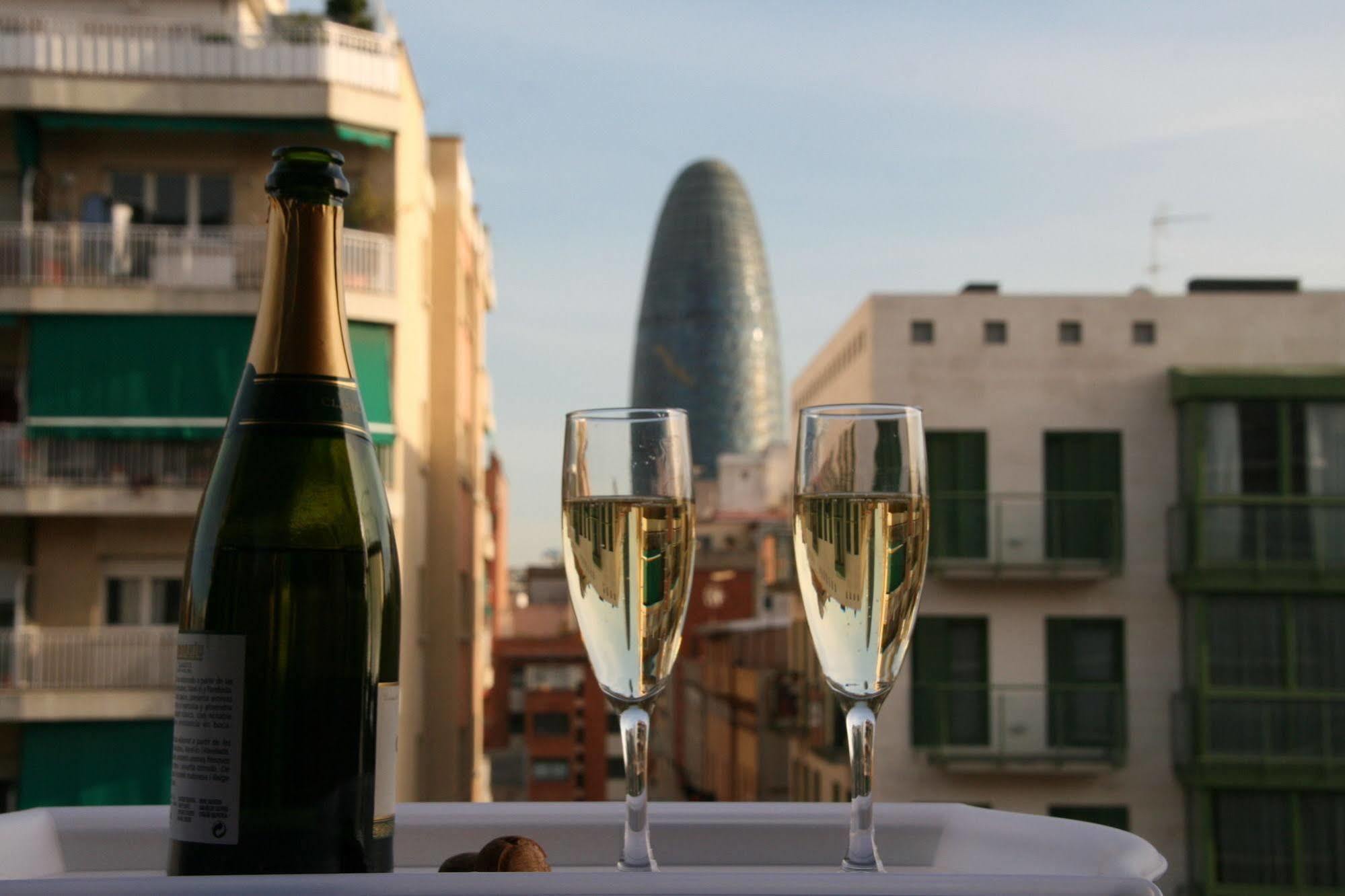 Apartaments Arago565 Barcellona Esterno foto